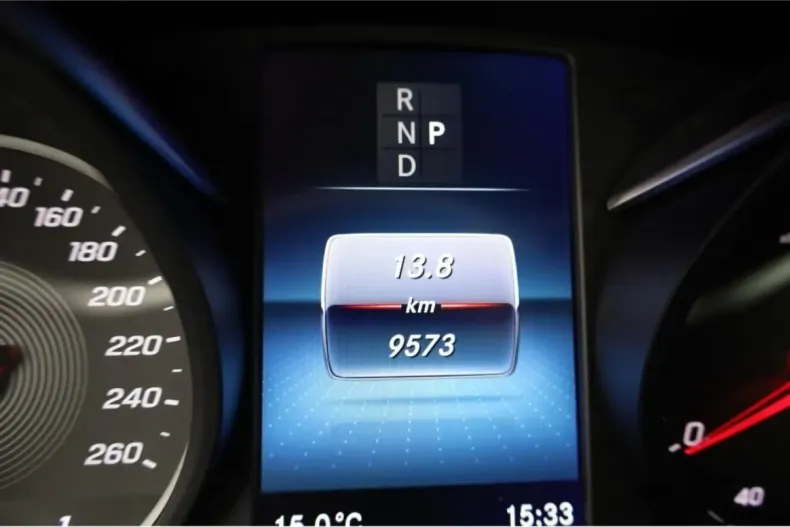 Mercedes-Benz V 250 (Clasa V) din 2024 cu 9.500 km - oferta MER195956 - foto 12