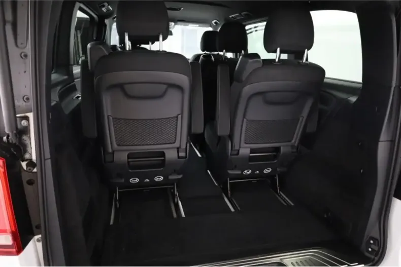 Mercedes-Benz V 250 (Clasa V) din 2024 cu 9.500 km - oferta MER195956 - foto 23