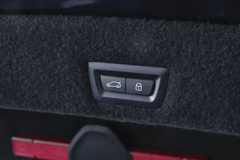 BMW 750 (Seria 7) din 2024 cu 17.280 km - oferta BMW195963 - foto 8