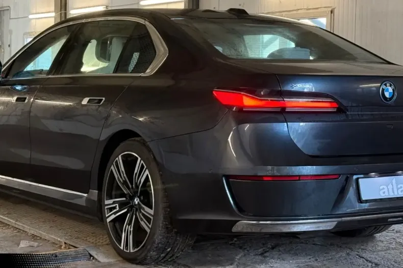 BMW 750 (Seria 7) din 2024 cu 50.063 km - oferta BMW195965 - foto 6