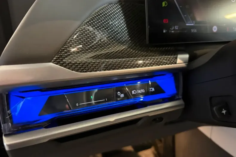 BMW 750 (Seria 7) din 2024 cu 50.063 km - oferta BMW195965 - foto 23