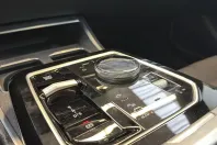 BMW 750 (Seria 7) din 2024 cu 39.072 km - oferta BMW195966 - foto 9