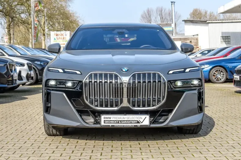 BMW 750 (Seria 7) din 2024 cu 54.163 km - oferta BMW195967 - foto 6
