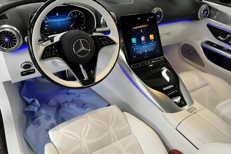 Mercedes-Benz SL 680 din 2026 cu 3.100 km - oferta MER195968 - foto 3