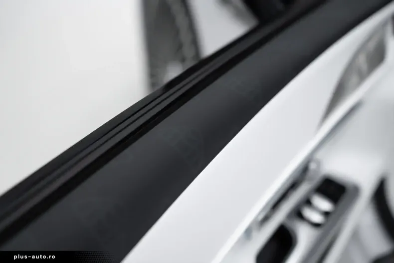 Mercedes-Benz SL 680 din 2025 cu 30 km - oferta MER195969 - foto 5