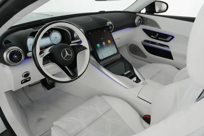 Mercedes-Benz SL 680 din 2026 cu 3.100 km - oferta MER195972 - foto 4