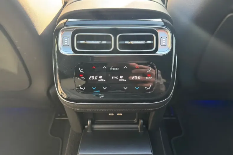 Mercedes-Benz S 450 (Clasa S) din 2024 cu 37.750 km - oferta MER195976 - foto 20