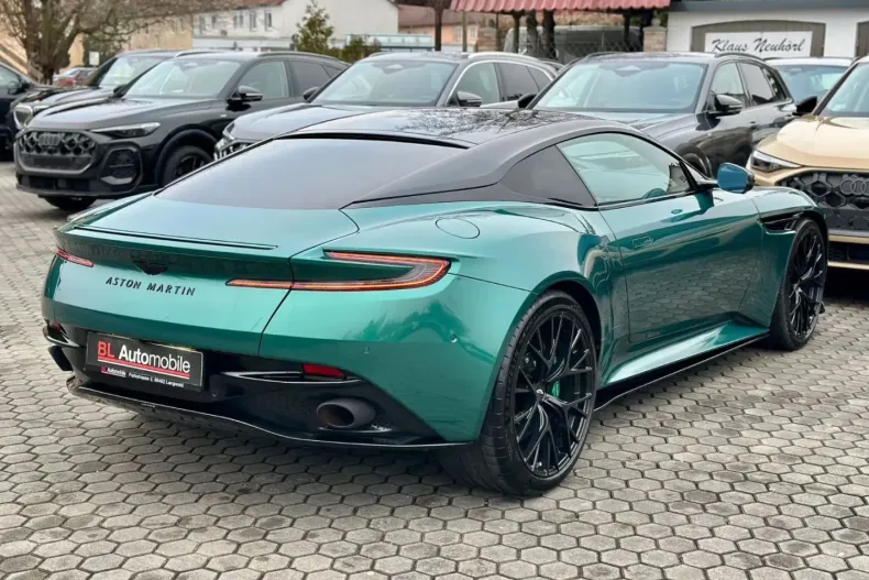 Aston Martin DB12 din 2024 cu 7.300 km - oferta AST195981 - foto 7