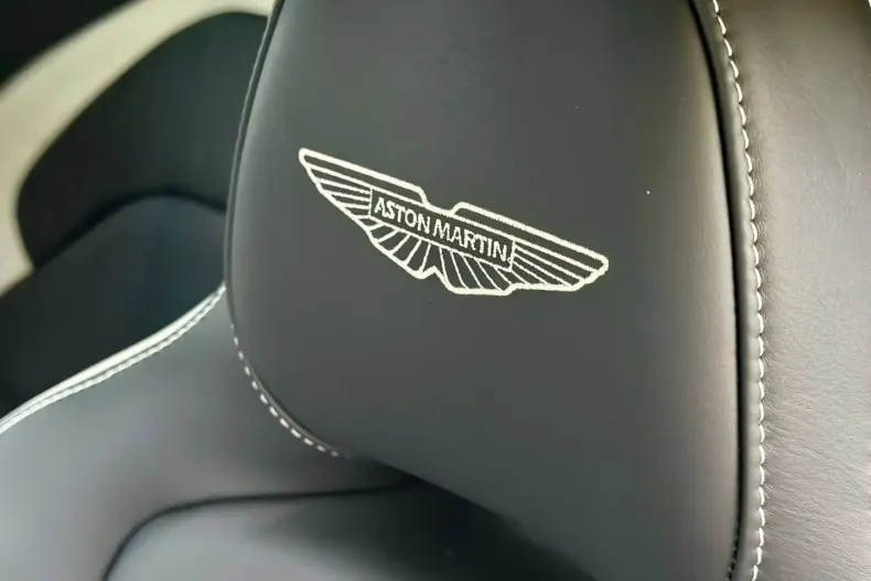 Aston Martin DB12 din 2024 cu 7.300 km - oferta AST195981 - foto 27