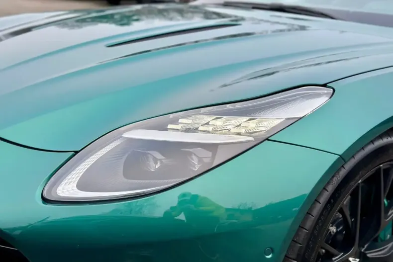 Aston Martin DB12 din 2024 cu 7.300 km - oferta AST195981 - foto 29