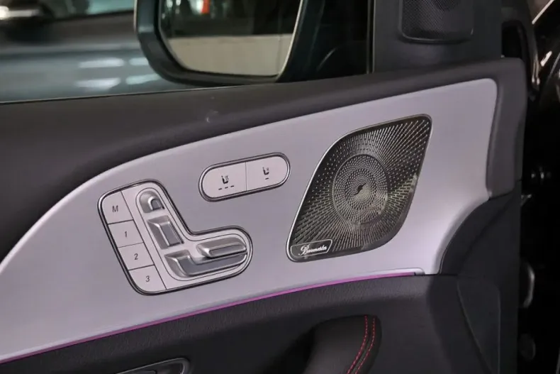 Mercedes-Benz GLE 53 AMG (Clasa GLE) din 2025 cu 14.952 km - oferta MER195987 - foto 13