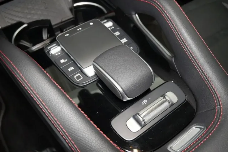 Mercedes-Benz GLE 53 AMG (Clasa GLE) din 2025 cu 14.952 km - oferta MER195987 - foto 18