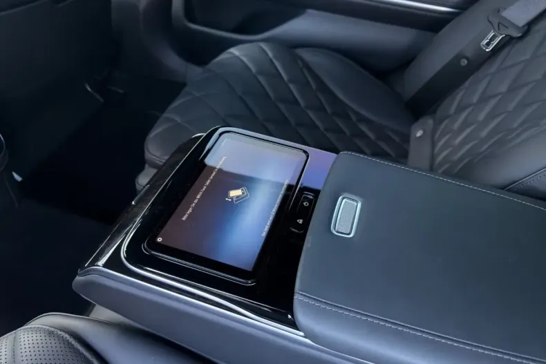 Mercedes-Benz S 400 (Clasa S) din 2024 cu 69.800 km - oferta MER195995 - foto 19