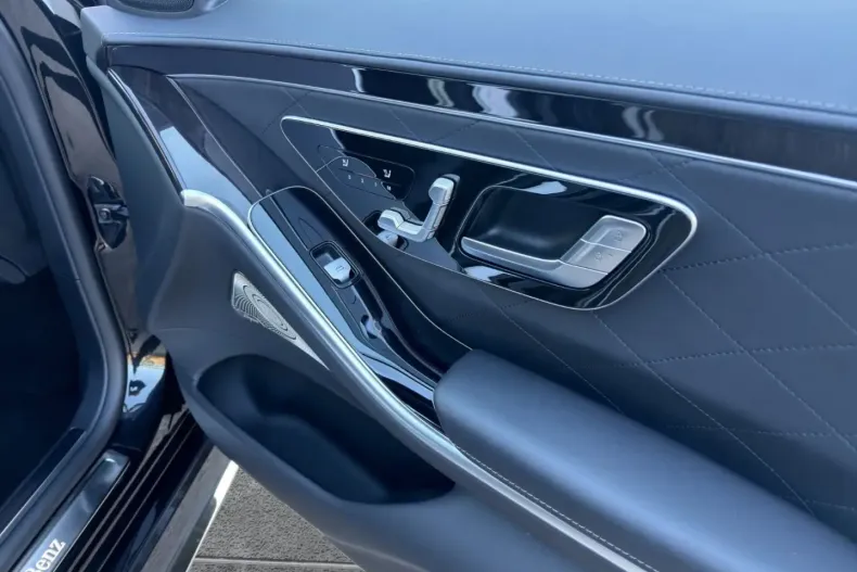 Mercedes-Benz S 400 (Clasa S) din 2024 cu 69.800 km - oferta MER195995 - foto 24