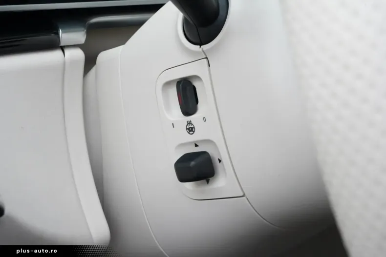 Mercedes-Benz S 400 (Clasa S) din 2024 cu 65.700 km - oferta MER195996 - foto 47