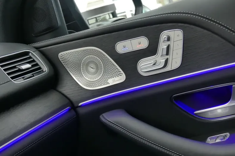 Mercedes-Benz GLE 63 AMG (Clasa GLE) din 2025 cu 7.418 km - oferta MER195997 - foto 15