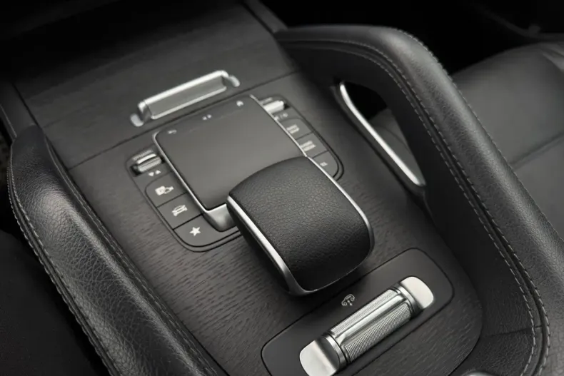 Mercedes-Benz GLE 350 (Clasa GLE) din 2022 cu 79.728 km - oferta MER196002 - foto 24