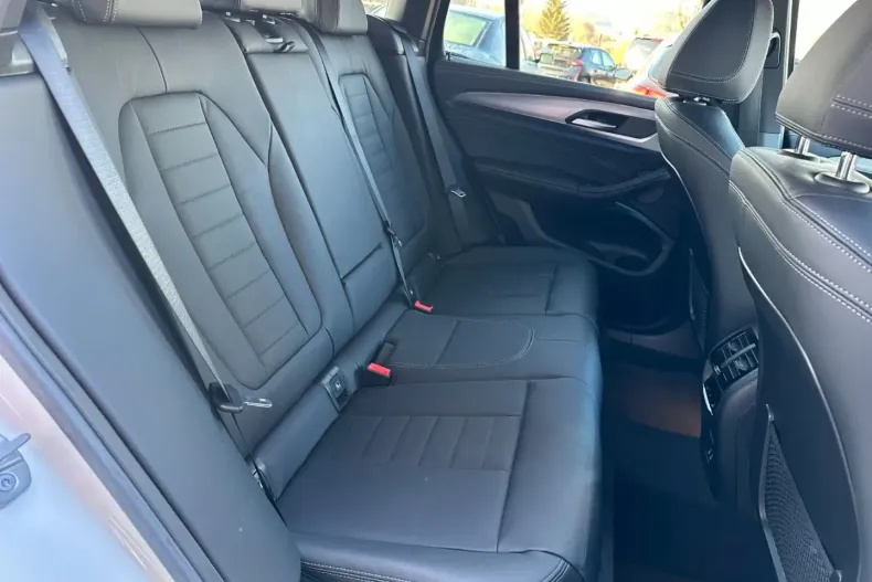 BMW X3 (Seria X) din 2024 cu 22.500 km - oferta BMW196004 - foto 10
