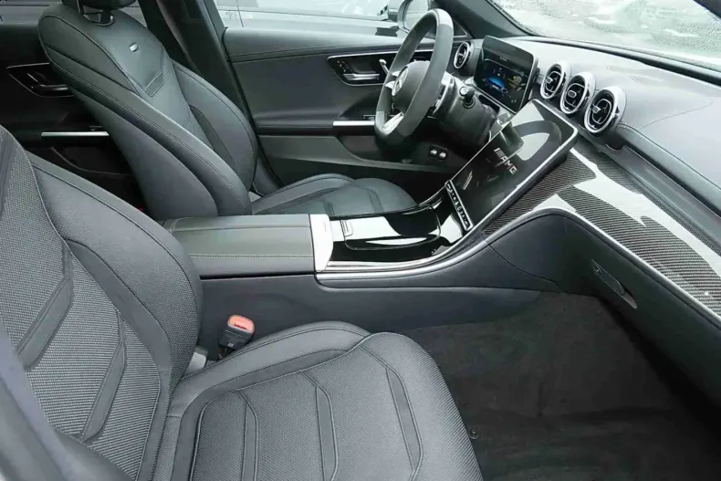 Mercedes-Benz C 63 AMG (Clasa C) din 2024 cu 3.422 km - oferta MER196005 - foto 5