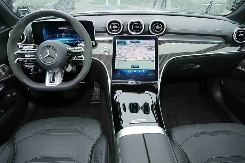 Mercedes-Benz C 63 AMG (Clasa C) din 2024 cu 3.422 km - oferta MER196005 - foto 9