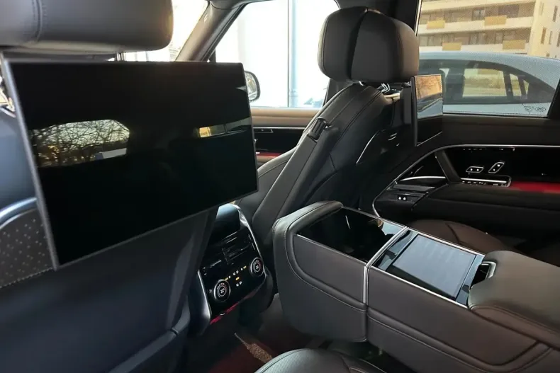 Land Rover Range Rover din 2024 cu 46.000 km - oferta LAN196007 - foto 29