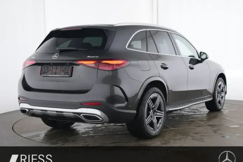 Mercedes-Benz GLC 300 (Clasa GLC) din 2024 cu 2.271 km - oferta MER196010 - foto 2