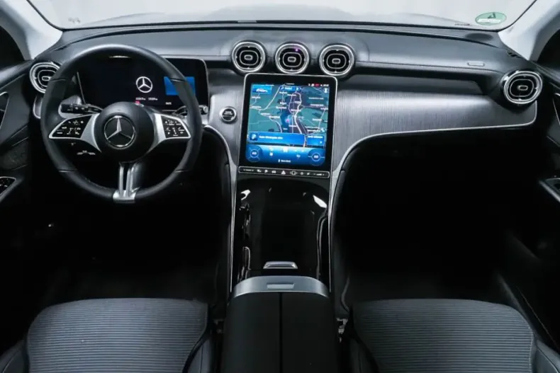 Mercedes-Benz GLC 300 (Clasa GLC) din 2025 cu 15.107 km - oferta MER196011 - foto 6