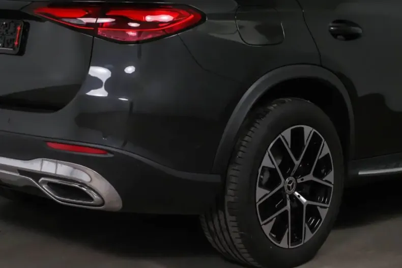 Mercedes-Benz GLC 300 (Clasa GLC) din 2025 cu 15.107 km - oferta MER196011 - foto 10