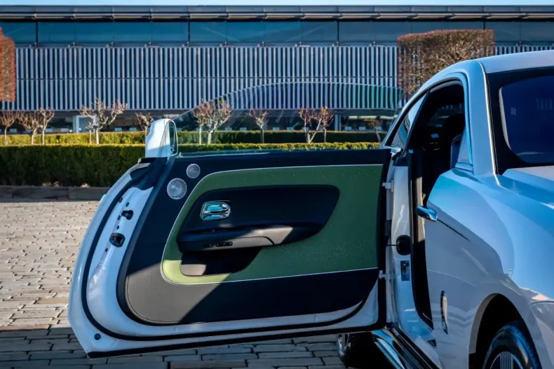 Rolls-Royce Spectre din 2024 cu 6.349 km - oferta ROL196016 - foto 16