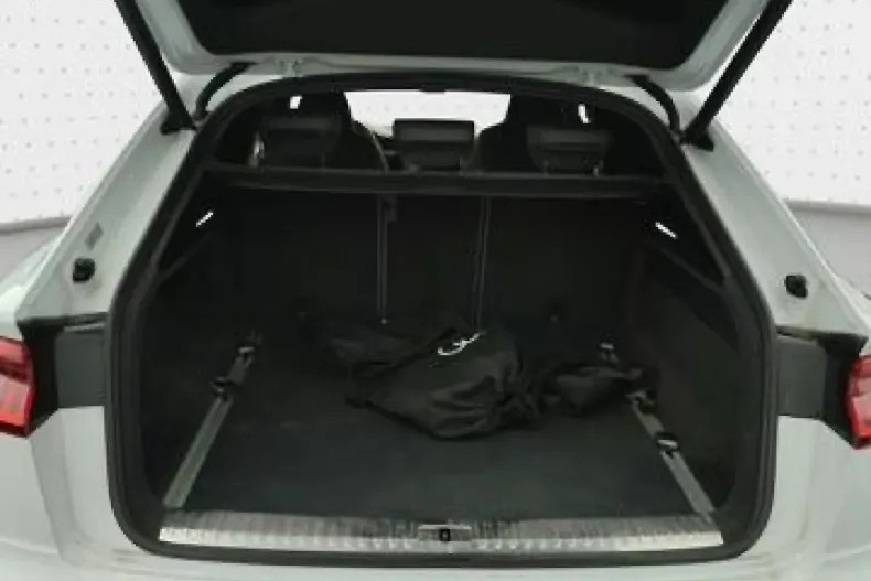 Audi Q8 din 2023 cu 62.749 km - oferta AUD196021 - foto 17