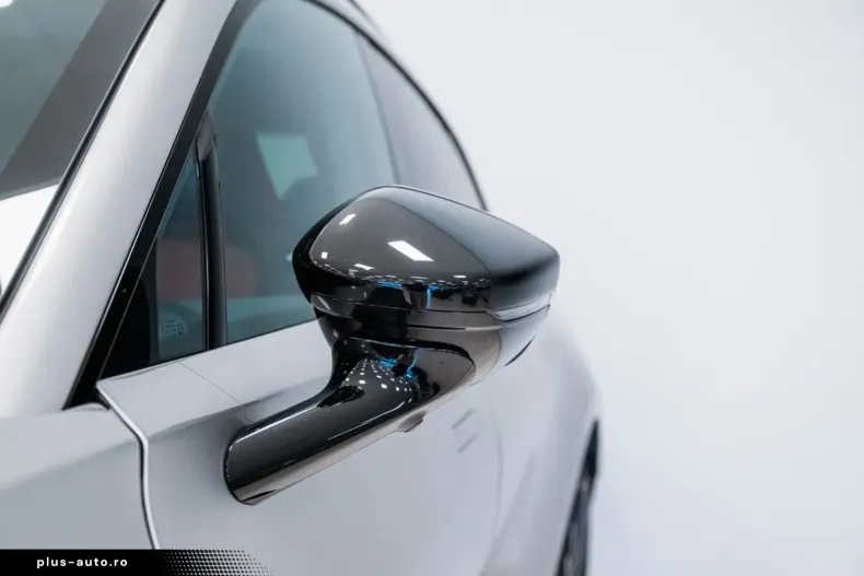 Aston Martin DBX din 2024 cu 15.440 km - oferta AST196022 - foto 24