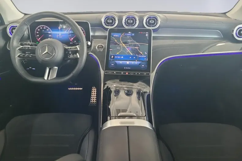 Mercedes-Benz GLC 200 (Clasa GLC) din 2025 cu 13.567 km - oferta MER196027 - foto 8