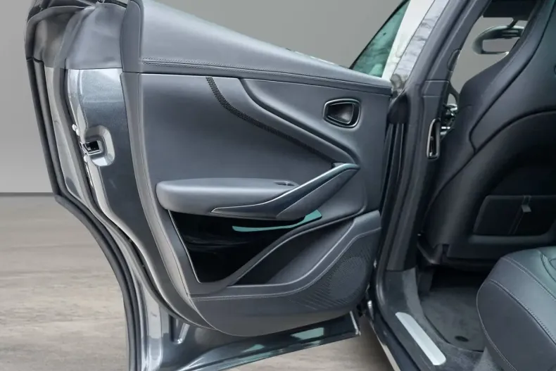 Aston Martin DBX din 2025 cu 13.580 km - oferta AST196029 - foto 28