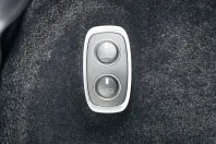 Aston Martin DBX din 2025 cu 13.580 km - oferta AST196029 - foto 39