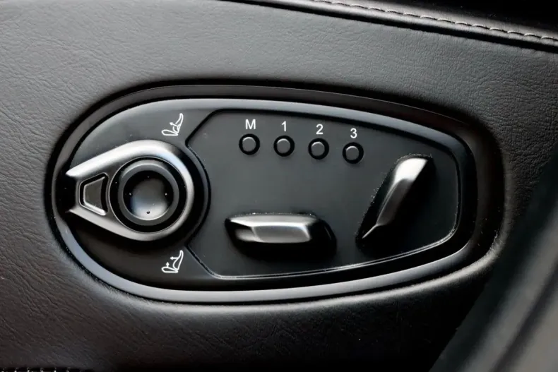 Aston Martin DBX din 2025 cu 19.193 km - oferta AST196032 - foto 22