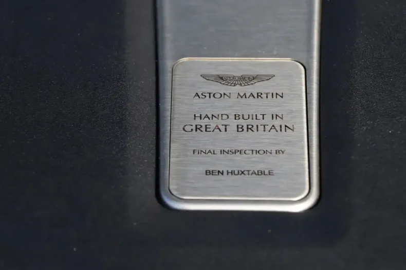 Aston Martin DBX din 2025 cu 19.193 km - oferta AST196032 - foto 30