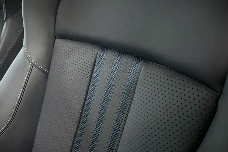 Aston Martin DBX din 2025 cu 12.830 km - oferta AST196033 - foto 27