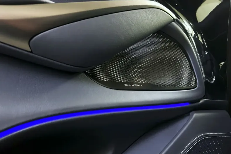 Aston Martin DBX din 2025 cu 12.830 km - oferta AST196033 - foto 38