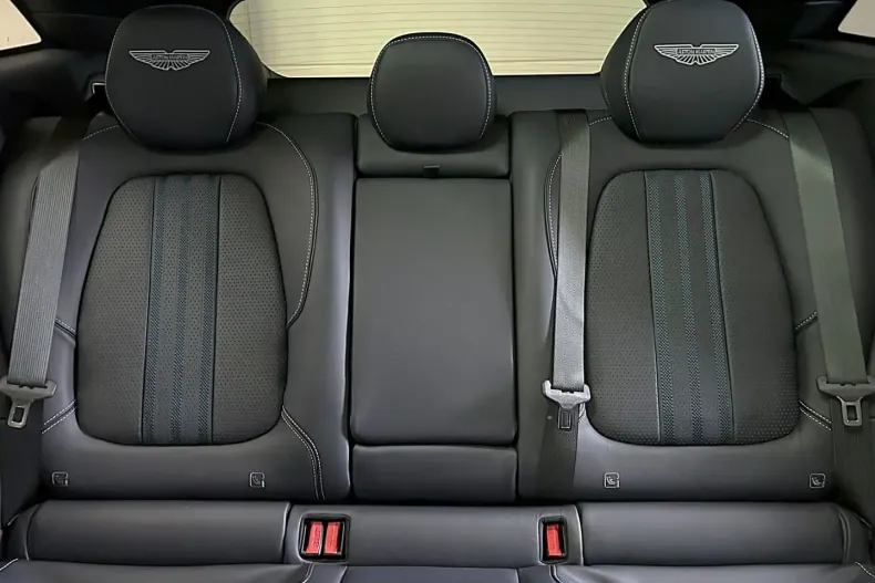 Aston Martin DBX din 2025 cu 12.830 km - oferta AST196033 - foto 39