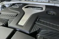 Aston Martin DBX din 2025 cu 12.830 km - oferta AST196033 - foto 42