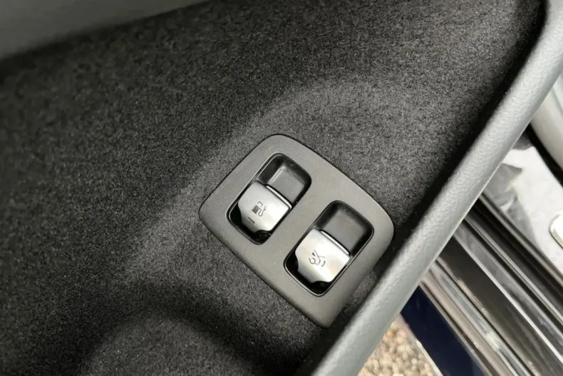 Mercedes-Benz E 53 AMG (Clasa E) din 2025 cu 19.340 km - oferta MER196036 - foto 20