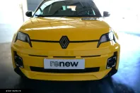 Renault R 5 din 2025 cu 7.356 km - oferta REN196037 - foto 22