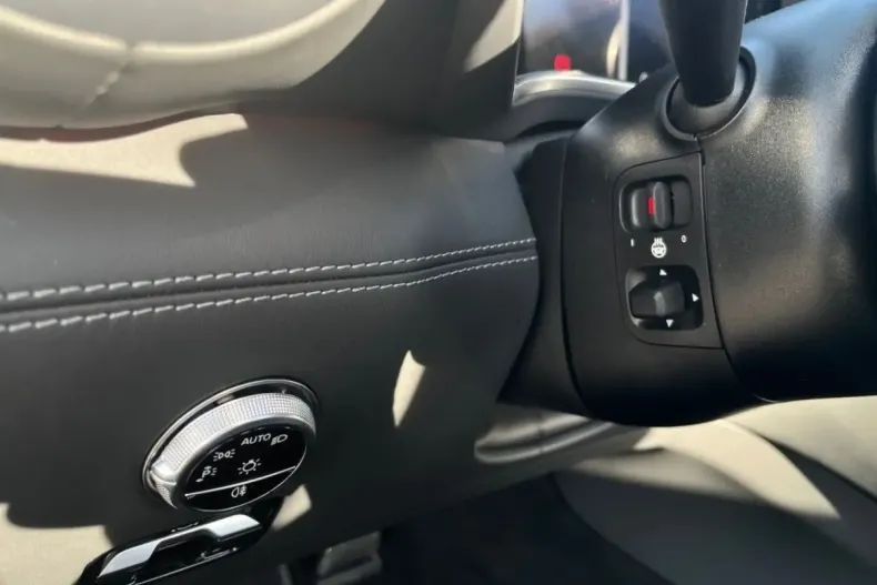 Mercedes-Benz SL 43 AMG (Clasa SL) din 2025 cu 30.930 km - oferta MER196040 - foto 22