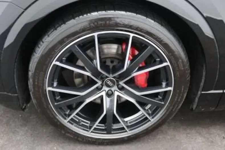 Audi Q8 din 2023 cu 56.500 km - oferta AUD196043 - foto 8