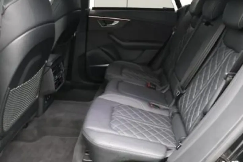 Audi Q8 din 2023 cu 56.500 km - oferta AUD196043 - foto 15