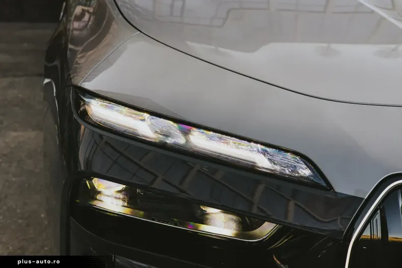 BMW M760 (Seria 7) din 2023 cu 25.000 km - oferta BMW196044 - foto 5