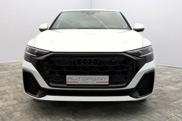 Audi Q8 din 2023 - oferta AUD196045