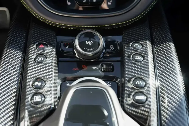 Aston Martin DBX din 2023 cu 27.931 km - oferta AST196047 - foto 21