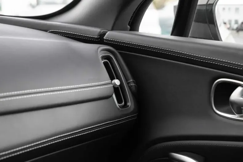 Aston Martin DBX din 2023 cu 22.700 km - oferta AST196048 - foto 40