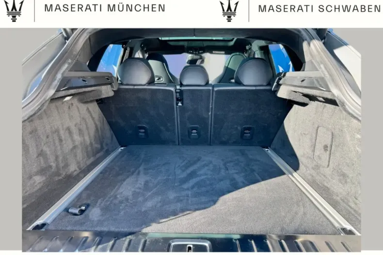 Aston Martin DBX din 2023 cu 16.000 km - oferta AST196049 - foto 16